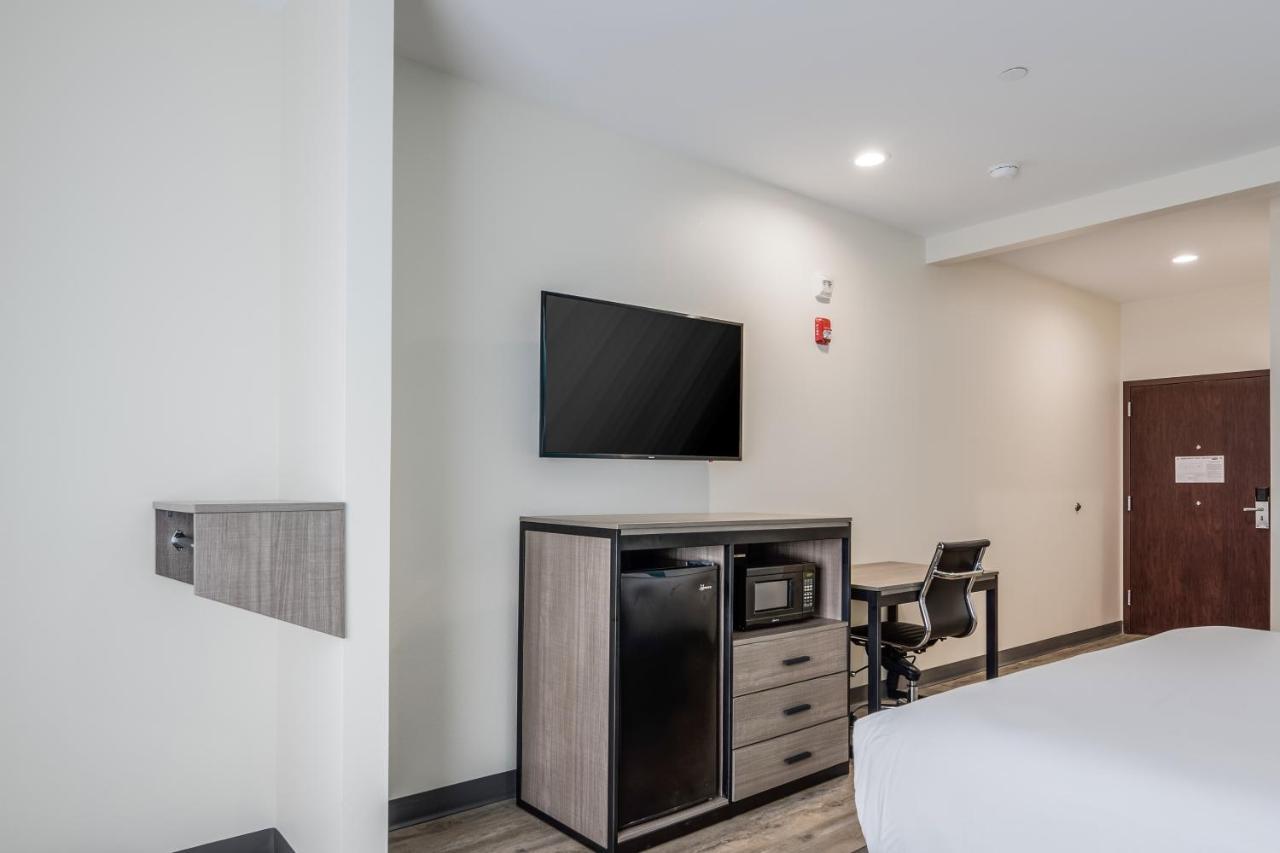 Red Lion Inn & Suites Katy Εξωτερικό φωτογραφία