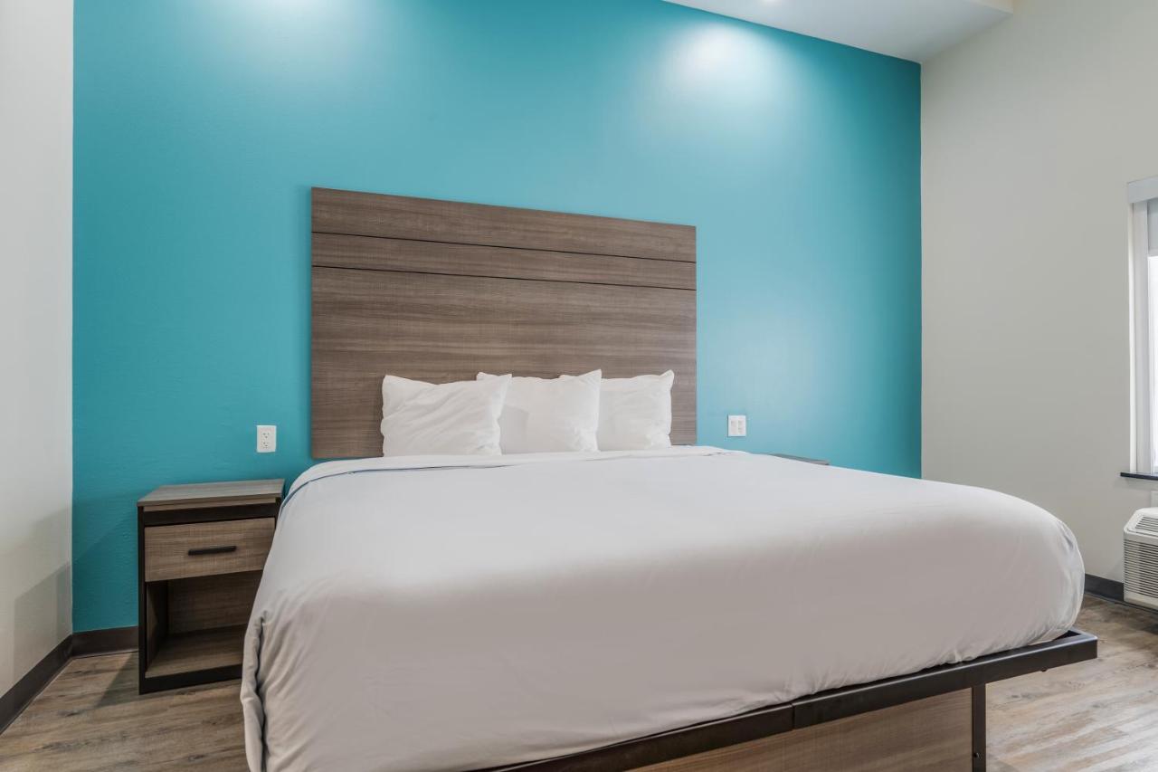 Red Lion Inn & Suites Katy Εξωτερικό φωτογραφία