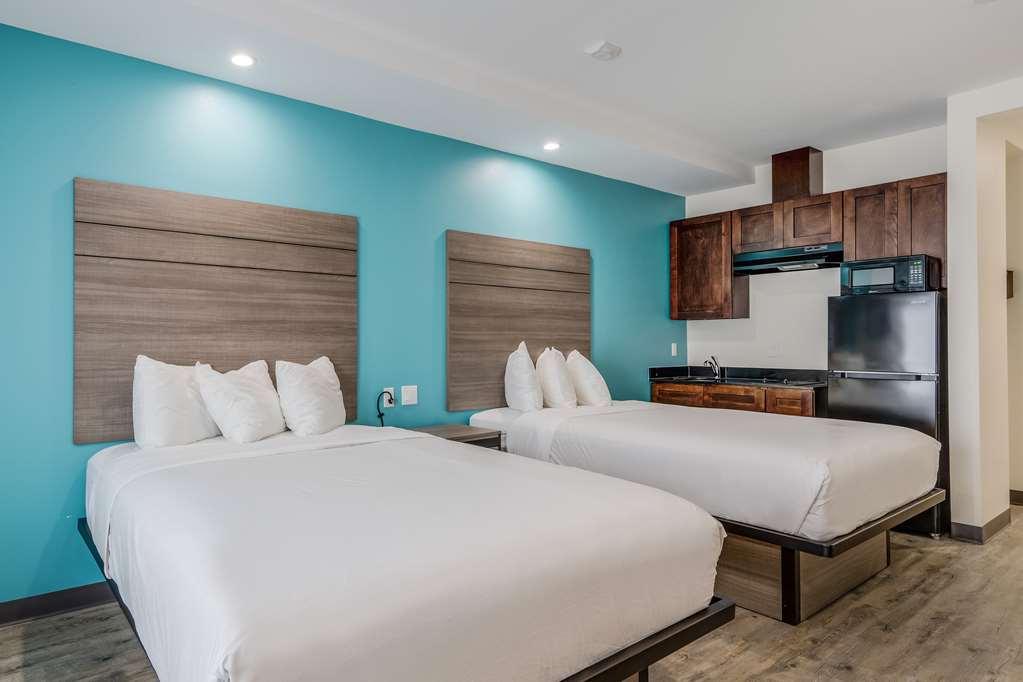 Red Lion Inn & Suites Katy Δωμάτιο φωτογραφία